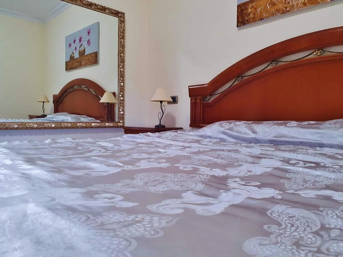 Villa Tres Palmeras muy cerca de Albir y Benidorm L'Alfas del Pi