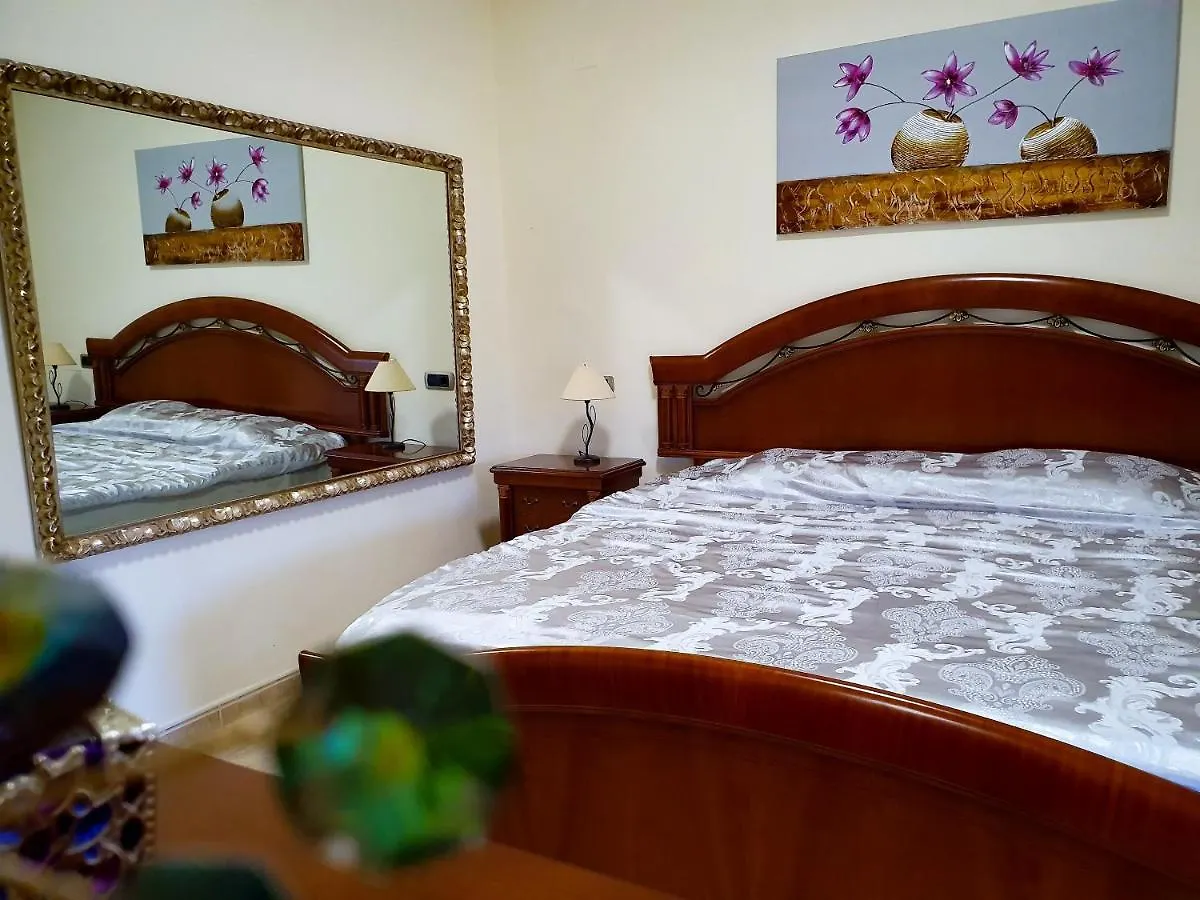 Villa Tres Palmeras En Alfaz Del Pi , Albir, Benidorm L'Alfas del Pi Spain