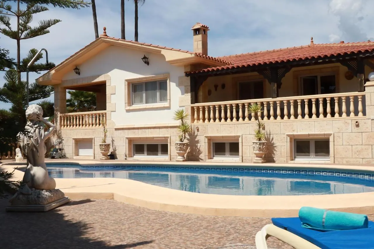 Villa Tres Palmeras En Alfaz Del Pi , Albir, Benidorm L'Alfas del Pi