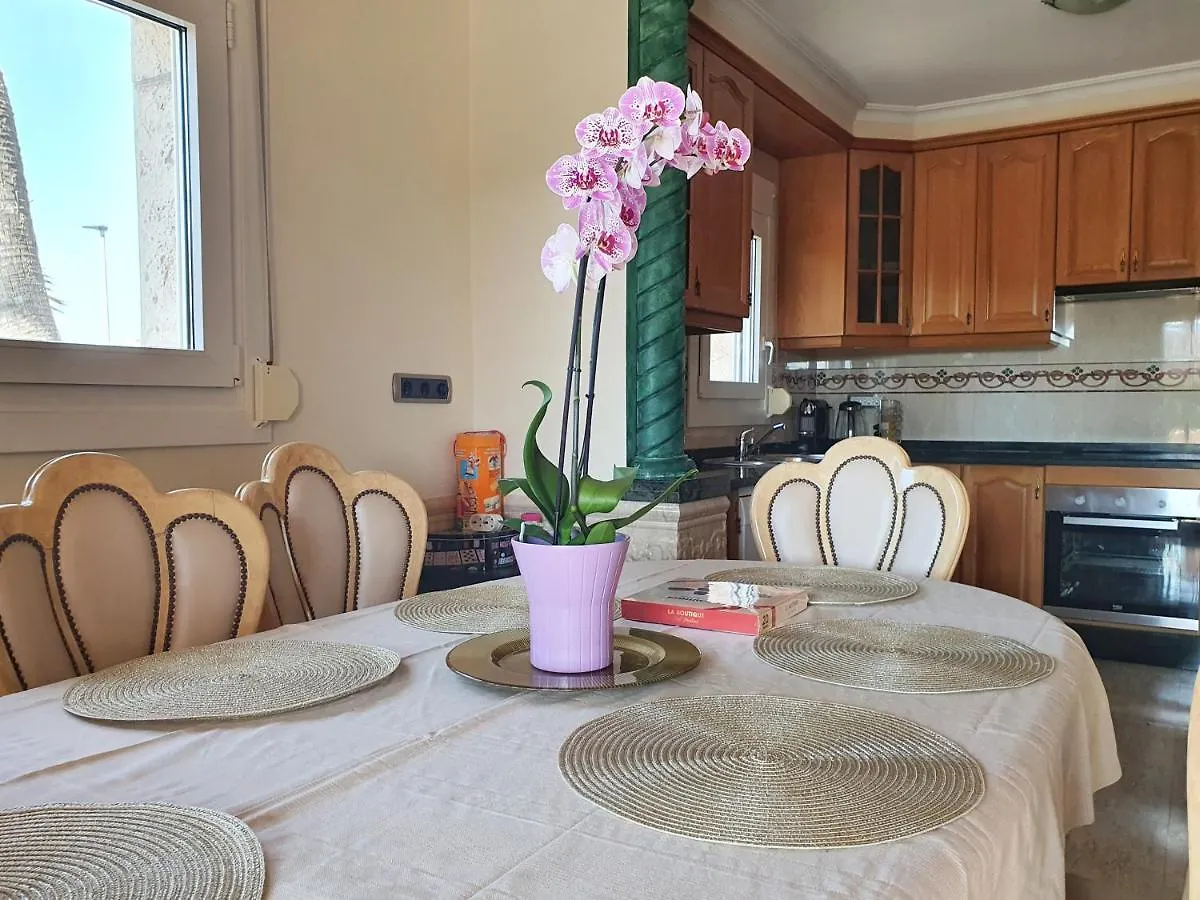 Villa Tres Palmeras En Alfaz Del Pi , Albir, Benidorm L'Alfas del Pi