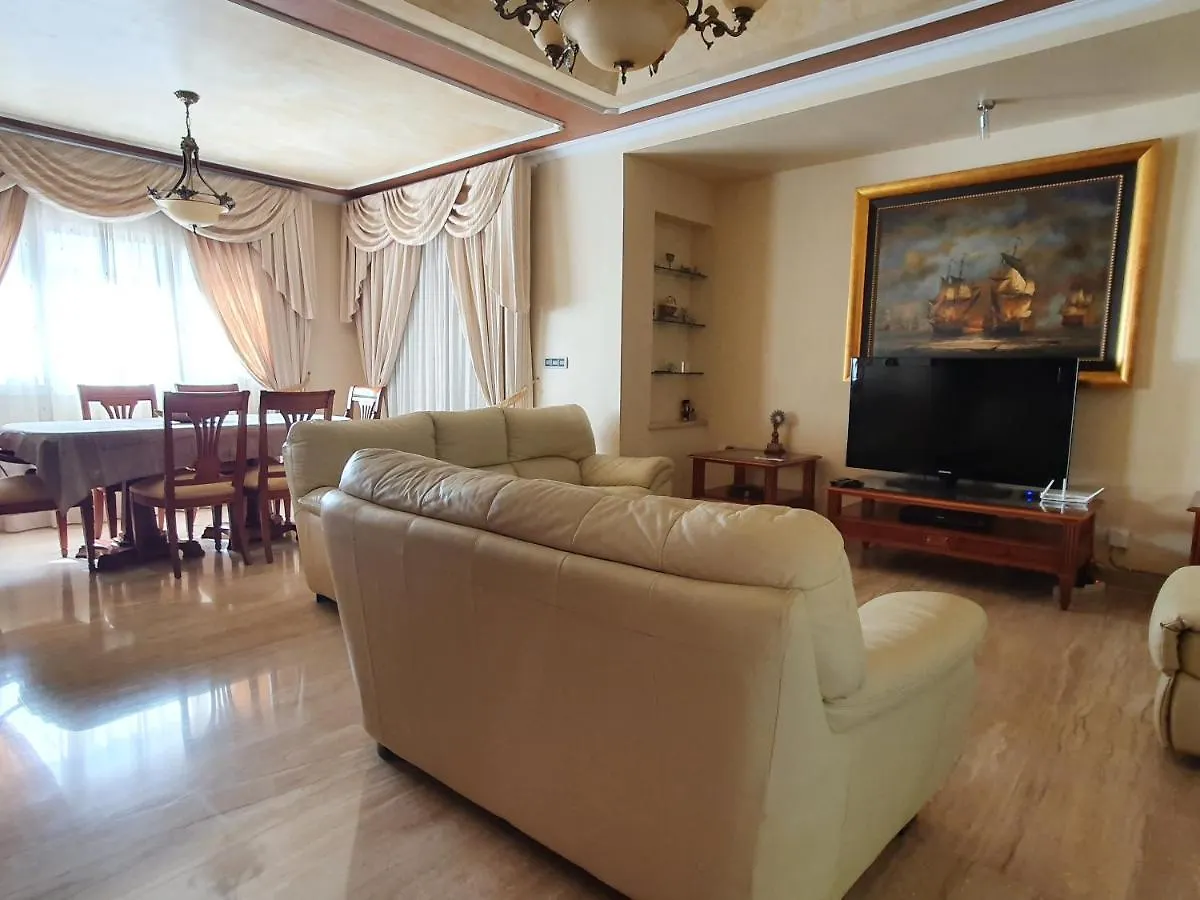 Villa Tres Palmeras En Alfaz Del Pi , Albir, Benidorm L'Alfas del Pi 0*,  Spain